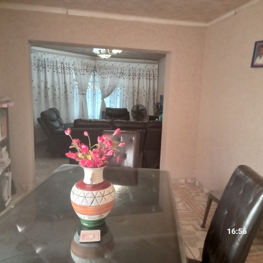 3 Bedroom Property for Sale in Oos Einde North West